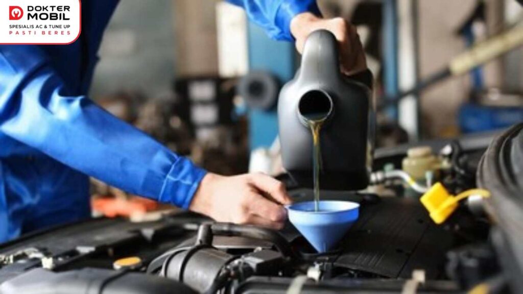 Kapan Harus Mengganti Oli Mobil yang Jarang Dipakai?
